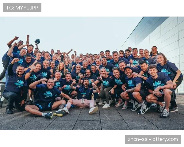 英超股东大会提议,就引入“橙牌”与“蓝牌”制度进行可行性研究。